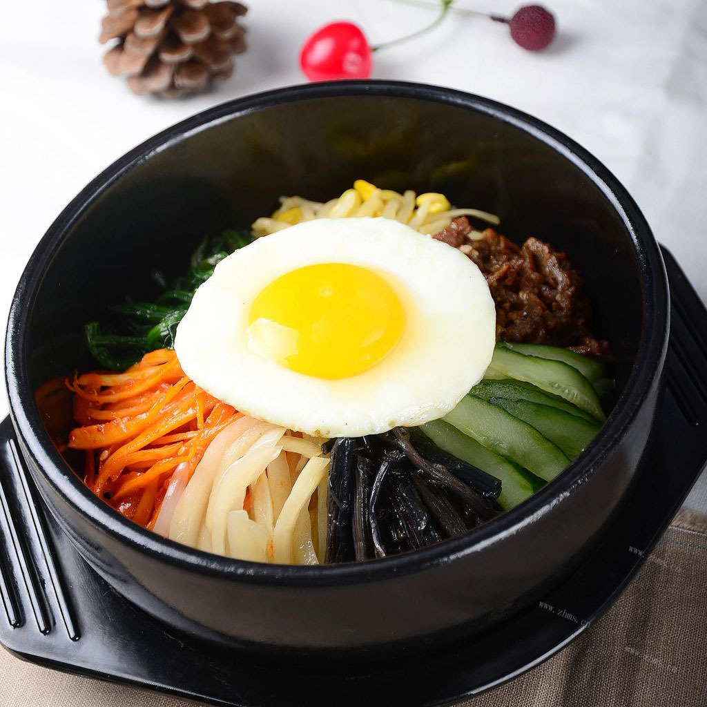 「DIY」石锅拌饭的做法