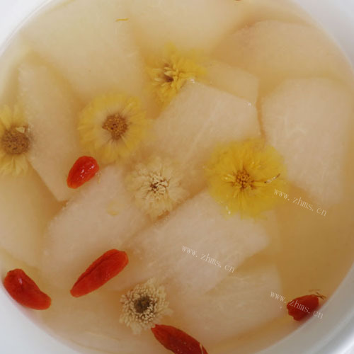 清热的雪梨糖水