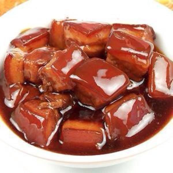 自制玫瑰腐乳红烧肉