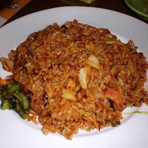 辣白菜炒饭（懒人版）