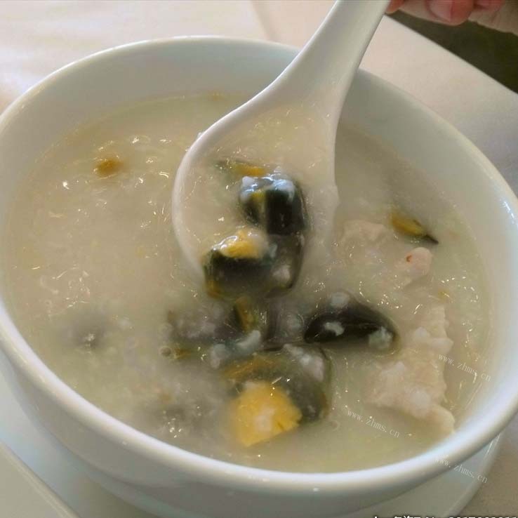 香气逼人的芹菜肉丝