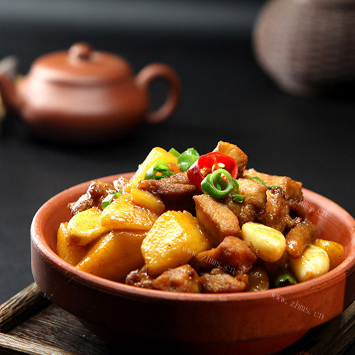 色香味俱全的土豆鸡腿