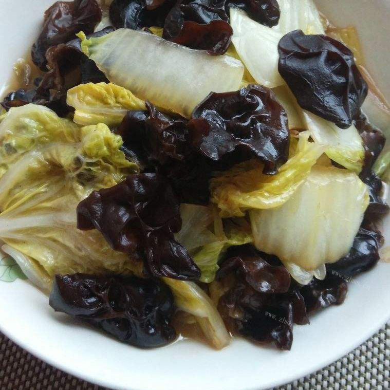 家常菜黑白菜