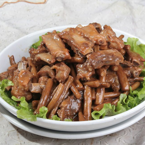 养生茶树菇猪肋骨