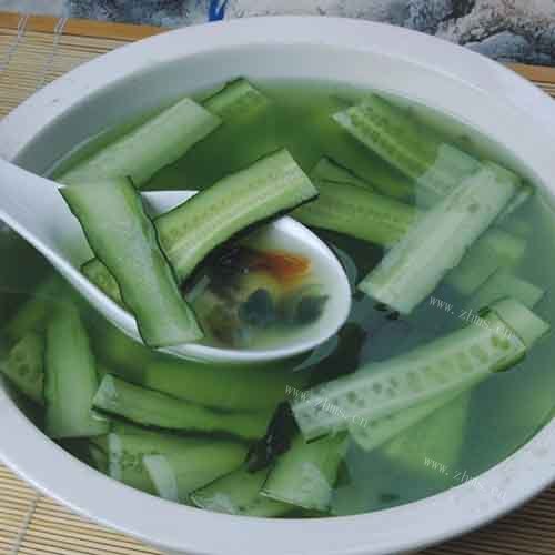 香浓的青瓜皮蛋汤 