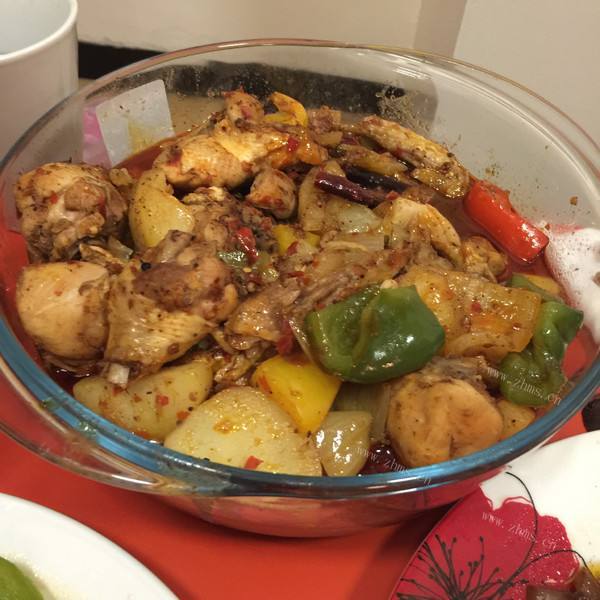 香喷喷云南气锅鸡