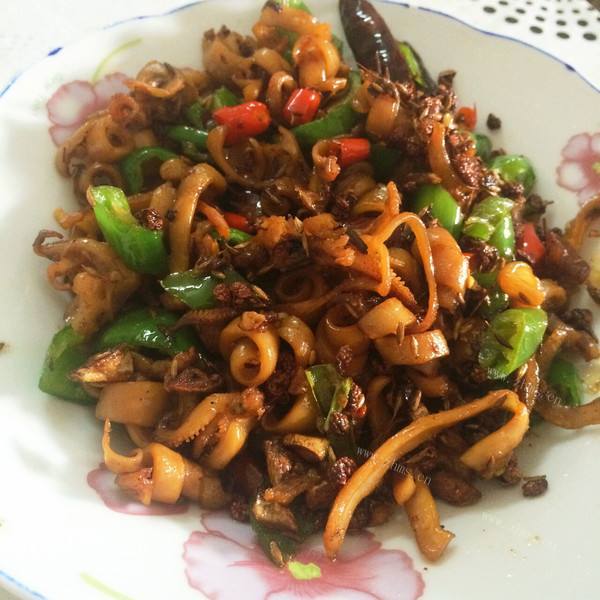 家常干煸鱿鱼丝