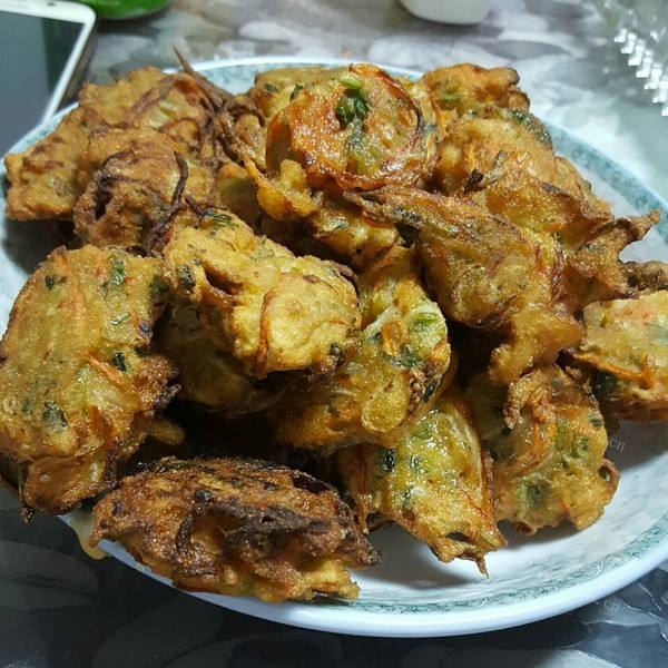 美味香菜丸子