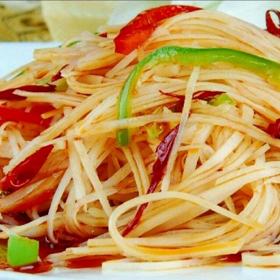 家常菜酸辣土豆丝