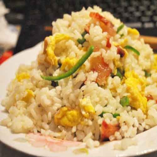 香肠蛋炒饭