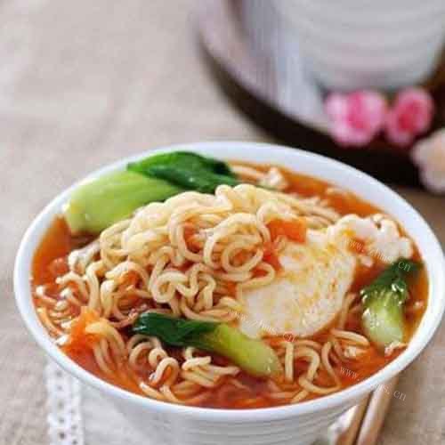 味道香醇的煮方便面