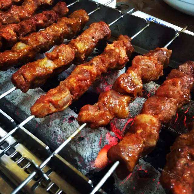 好吃的新疆羊肉串