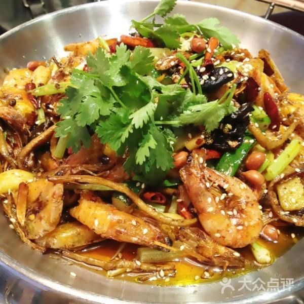 美味的干锅虾