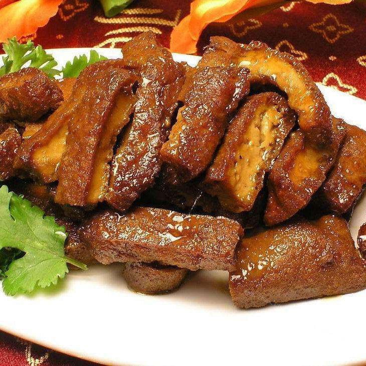 美味的油炸臭豆腐