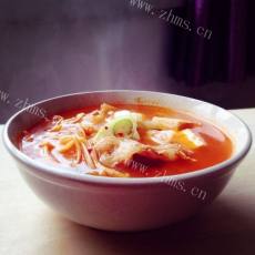正宗的韩国泡菜锅 