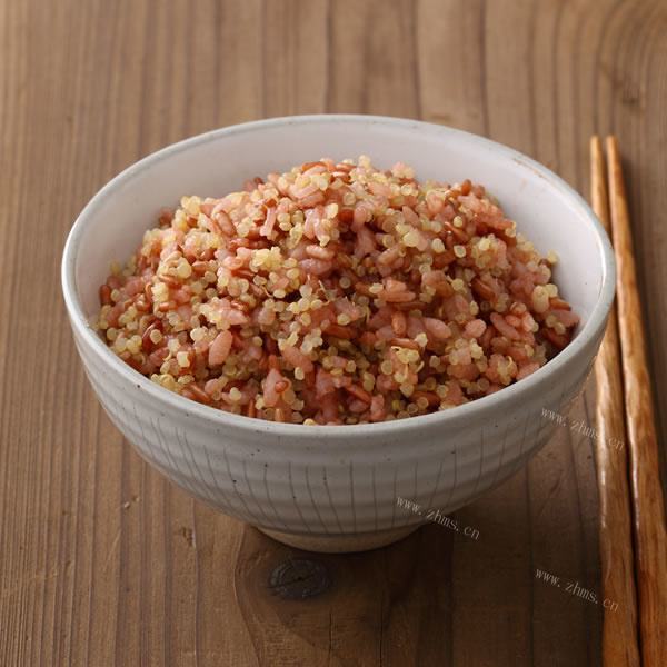 美味糙米饭