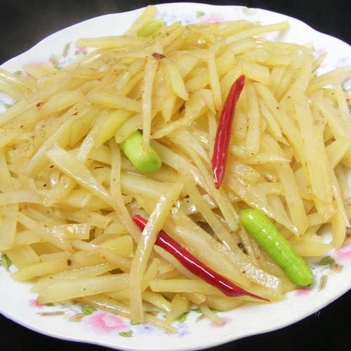 口感丰厚的西红柿炒土豆丝