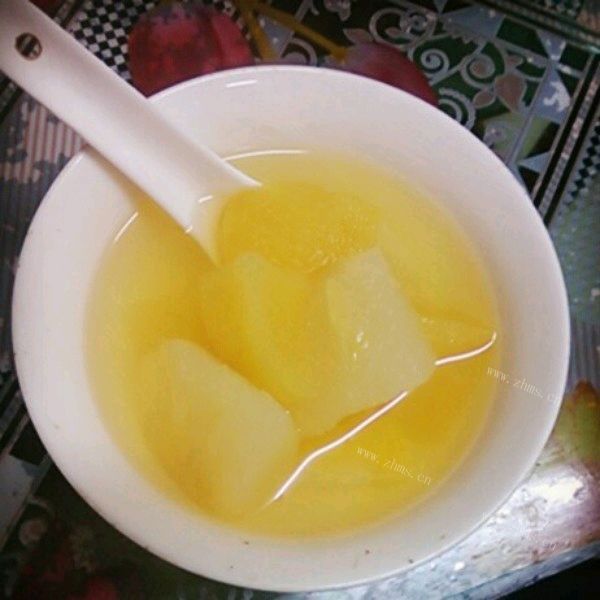 甜口的雪梨炖冰糖