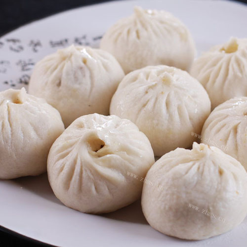 家常的肉包子