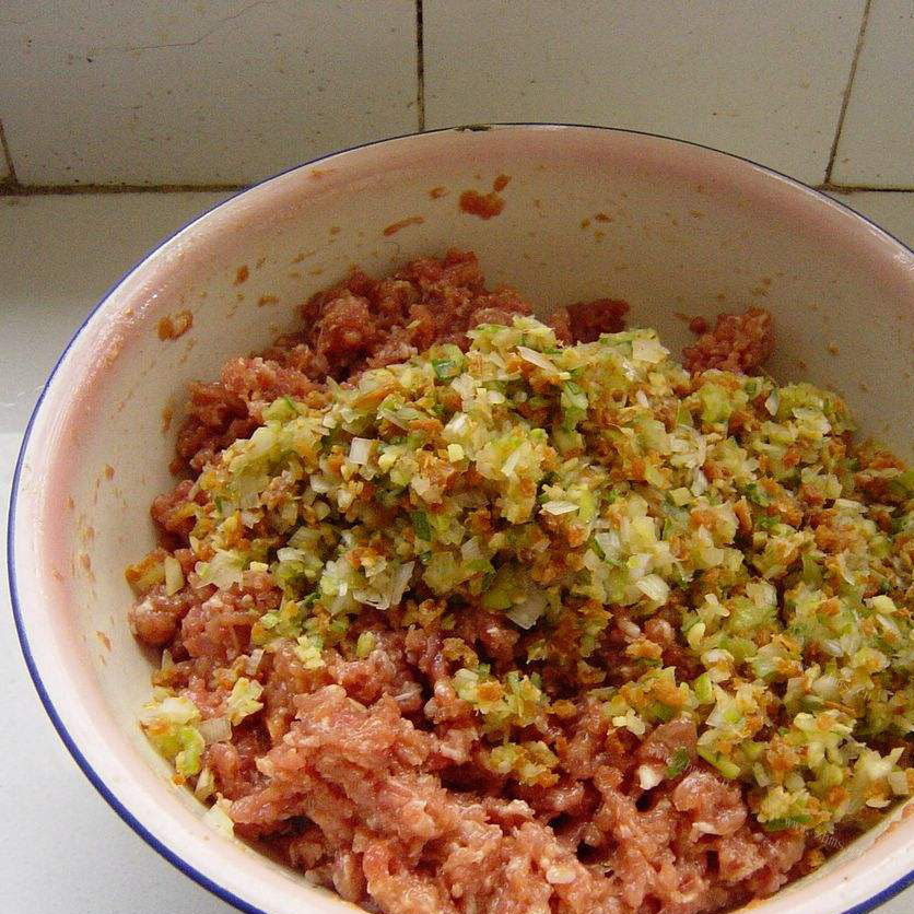 可口的韭菜饺子馅的做法