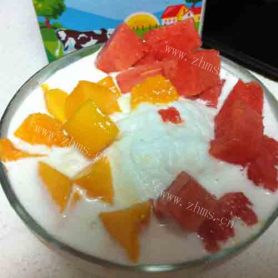 简单的水果沙冰