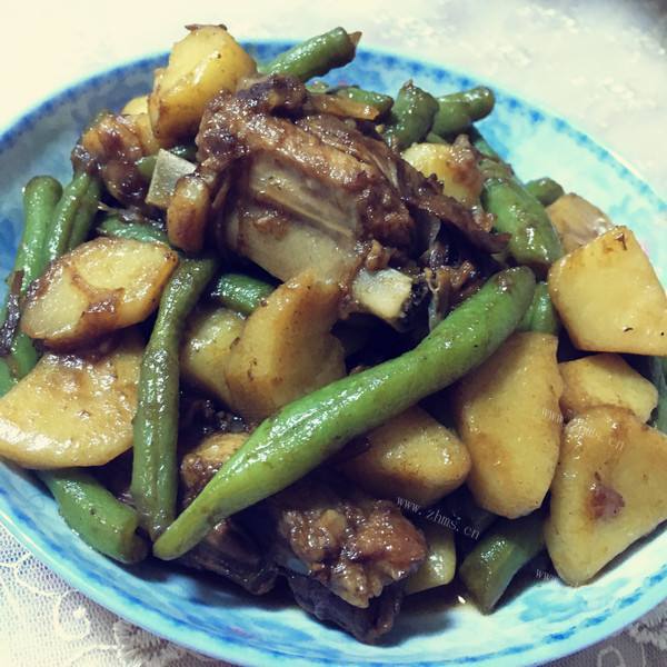 自制排骨炖豆角