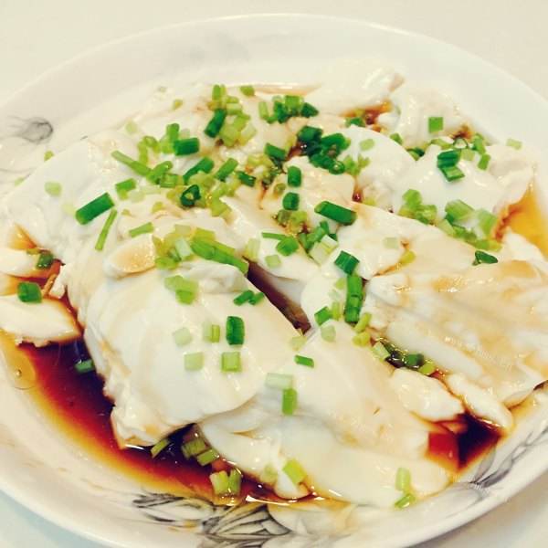 嫩滑内酯豆腐