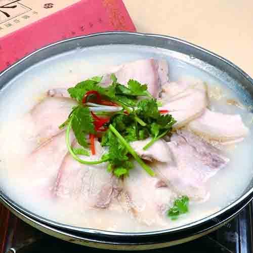爱上酸菜白肉