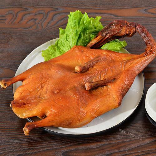 好吃的板鸭