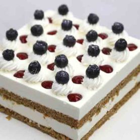 自制蓝莓奶油蛋糕