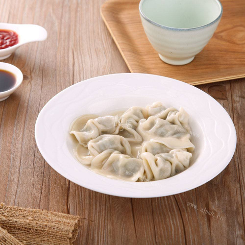 荠菜猪肉饺子