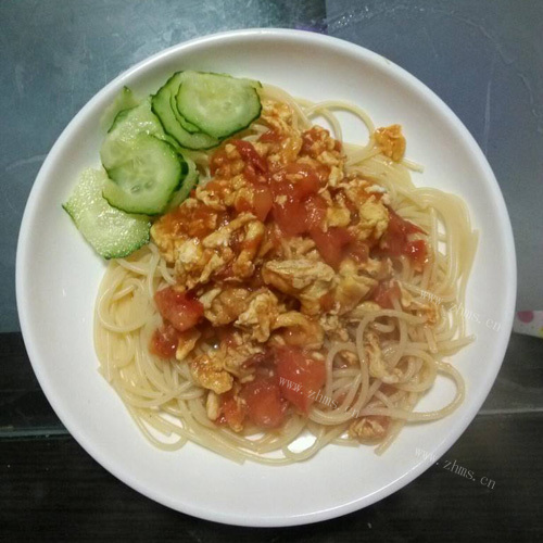 黄瓜鸡蛋面