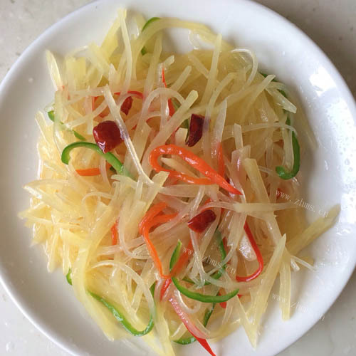 家常菜酸辣土豆丝
