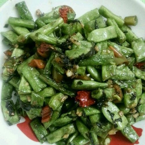 清淡的橄榄菜四季豆 