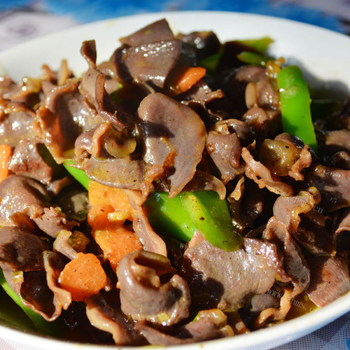 常吃不腻的青椒炒鸡胗
