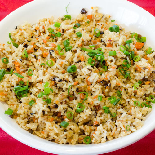 美味的海鲜炒饭 