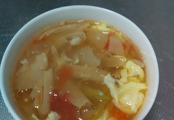 美味的西红柿鸡蛋汤
