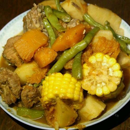 特色菜东北大乱炖