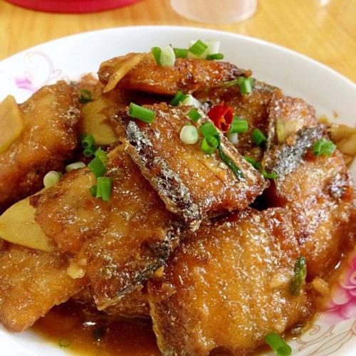 美味红烧带鱼
