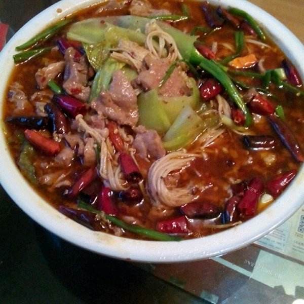 家常菜麻辣水煮肉片