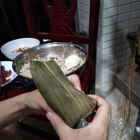 好吃的四角粽做法图解10)