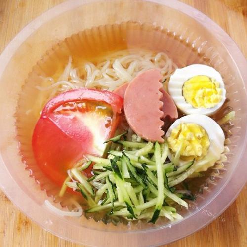 酸汤冷面-高温天气开胃菜