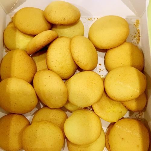 食欲满满的蛋黄饼干