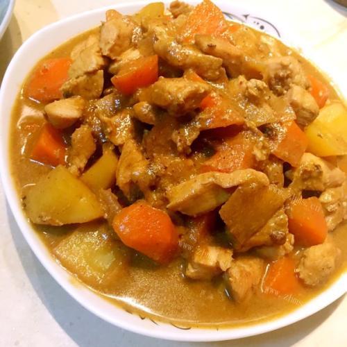 家常菜咖喱鸡肉