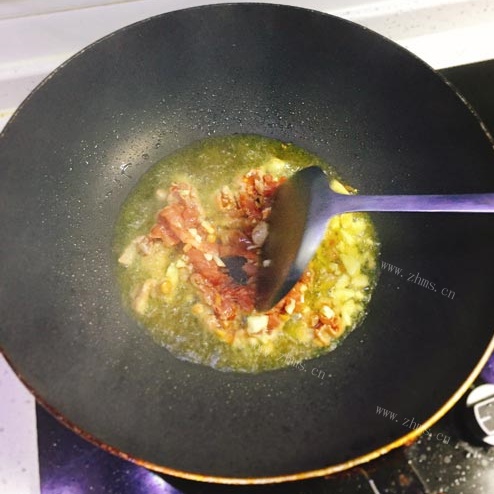 儿菜炒肉做法图解7)