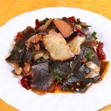 黔菜出山-蕨粑炒腊肉