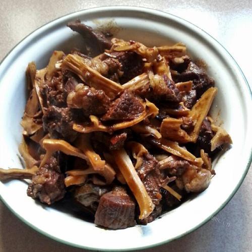 笋子烧牛肉