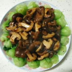 鲜菇扒油菜