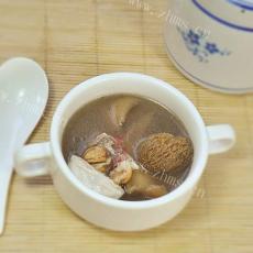 排骨养胃猴头菇煲汤