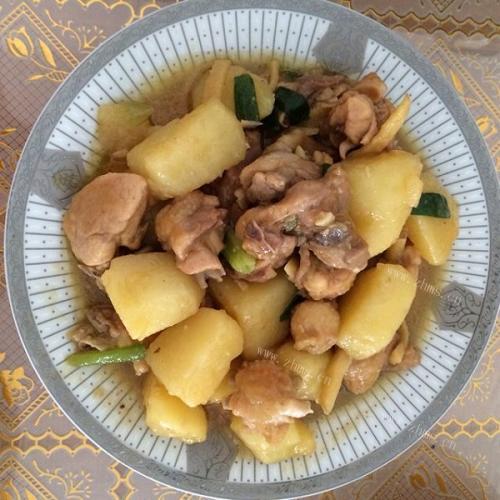 家常菜土豆鸡块
